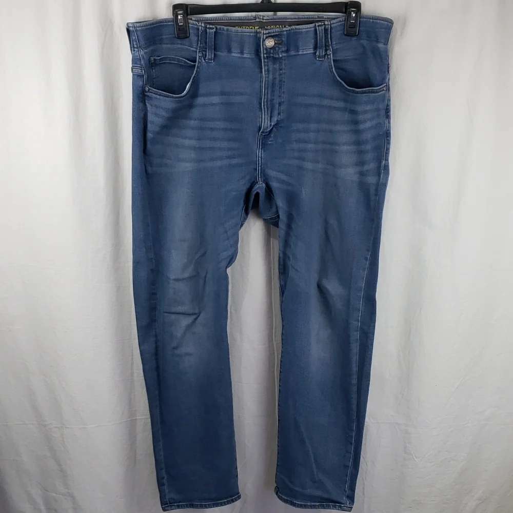 Lee Men's 40X30 Slim Fit Straight Leg Blue Jeans